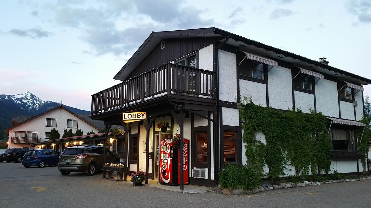 Yellowhead Motel Valemount Buitenkant foto