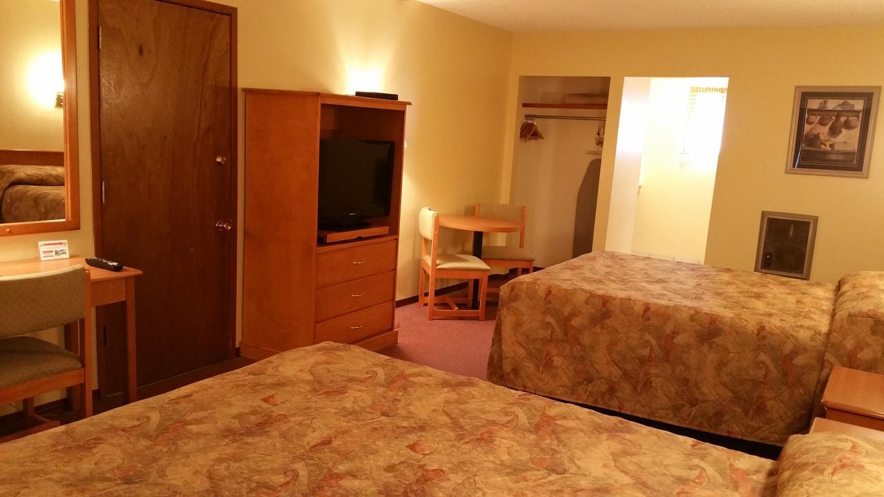 Yellowhead Motel Valemount Buitenkant foto