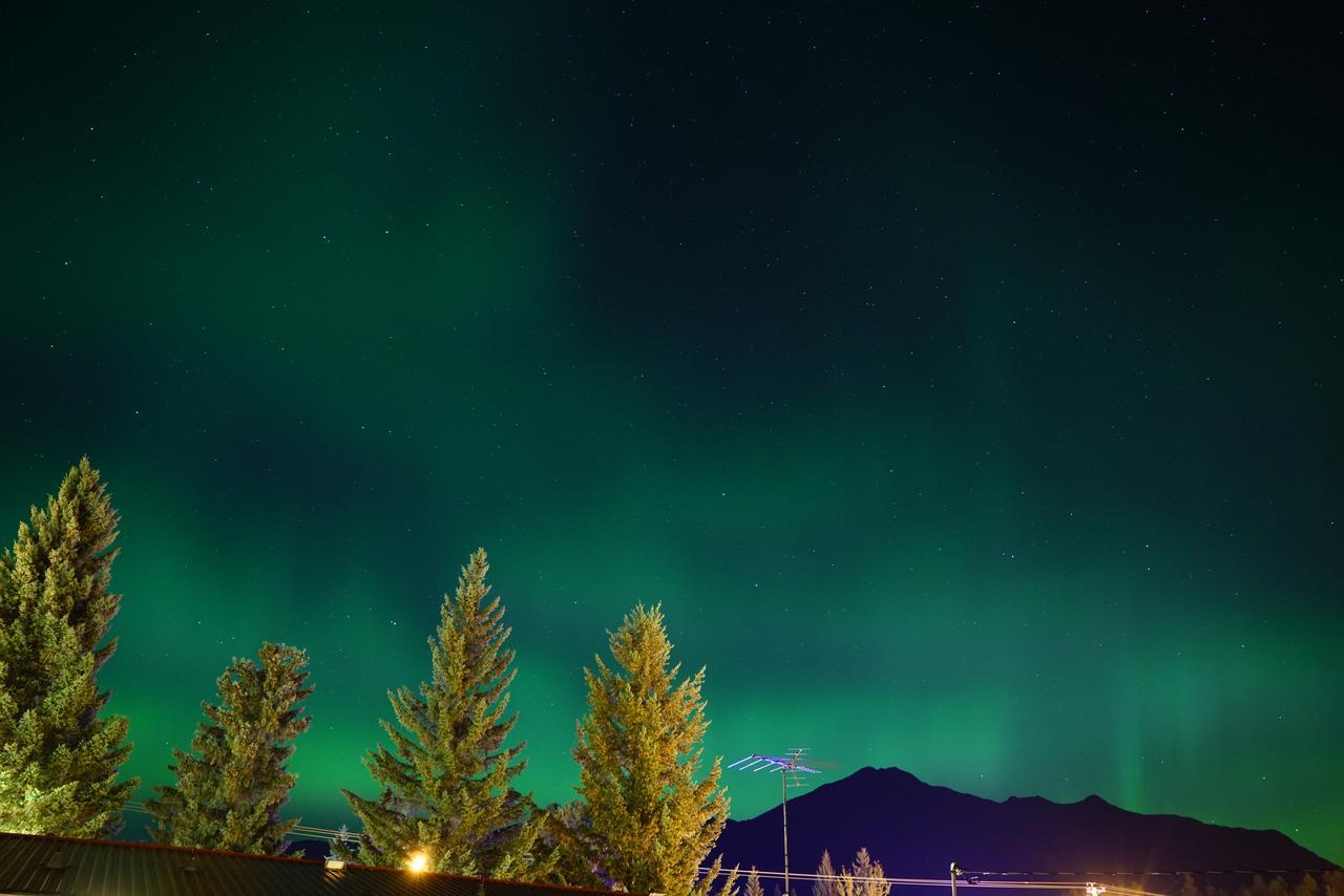 Yellowhead Motel Valemount Buitenkant foto